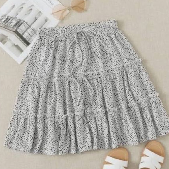 SHEIN Dresses & Skirts - WOMEN'S White and Black Dalmatian Chiffon Ruffle Skirt with Elastic Waist Medium